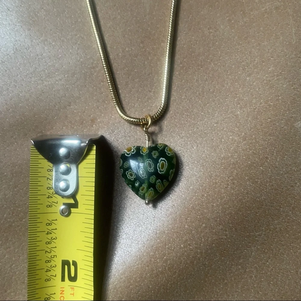 ๐ Green Heart Italian Millefiori glass bead snake chain necklace gold brass - Picture 6 of 7